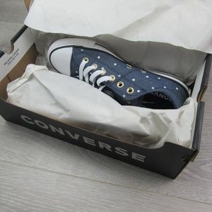 gold polka dot converse